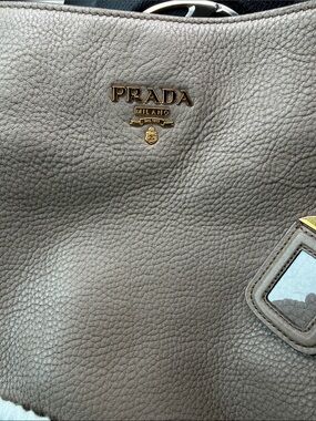 Prada Pebbled Leather Tote in Taupe with Gold Logo bag 💼 💯 authentic